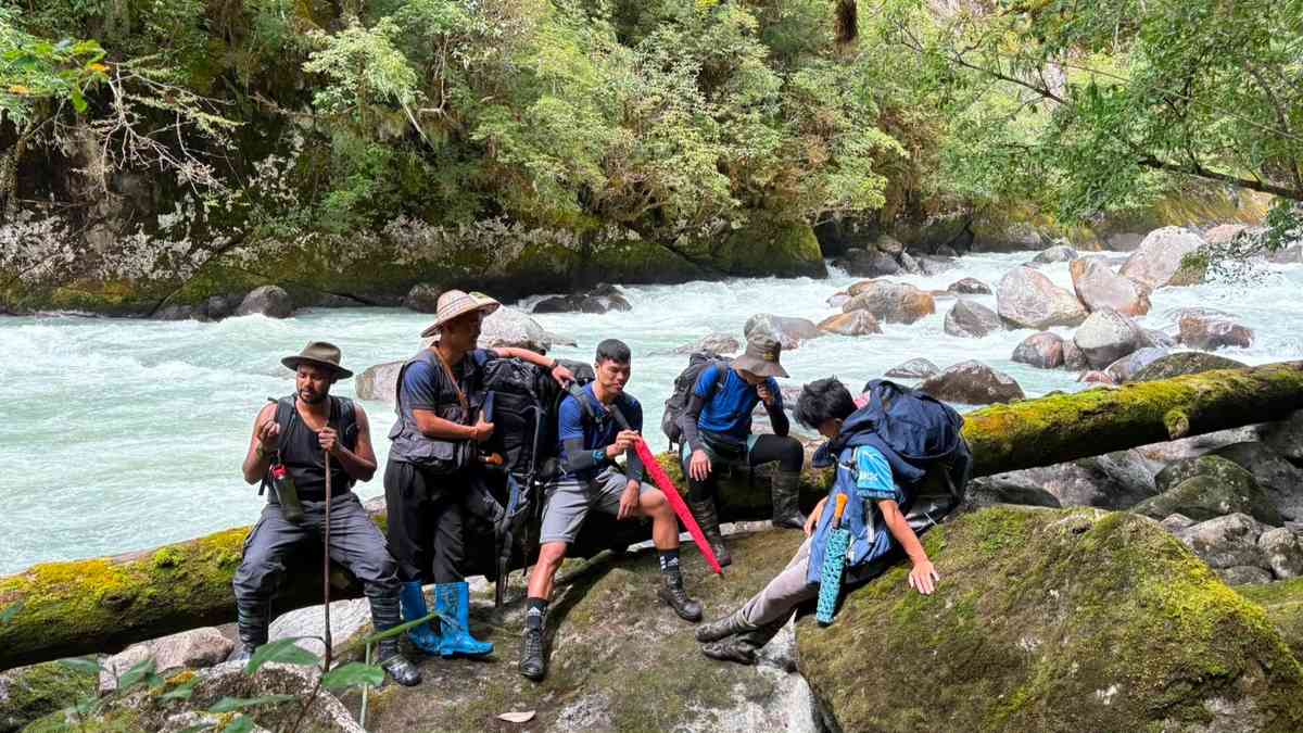 Anini Group Tour (Limited Seats)